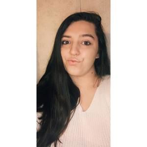 Meet your Posher, Caitlin